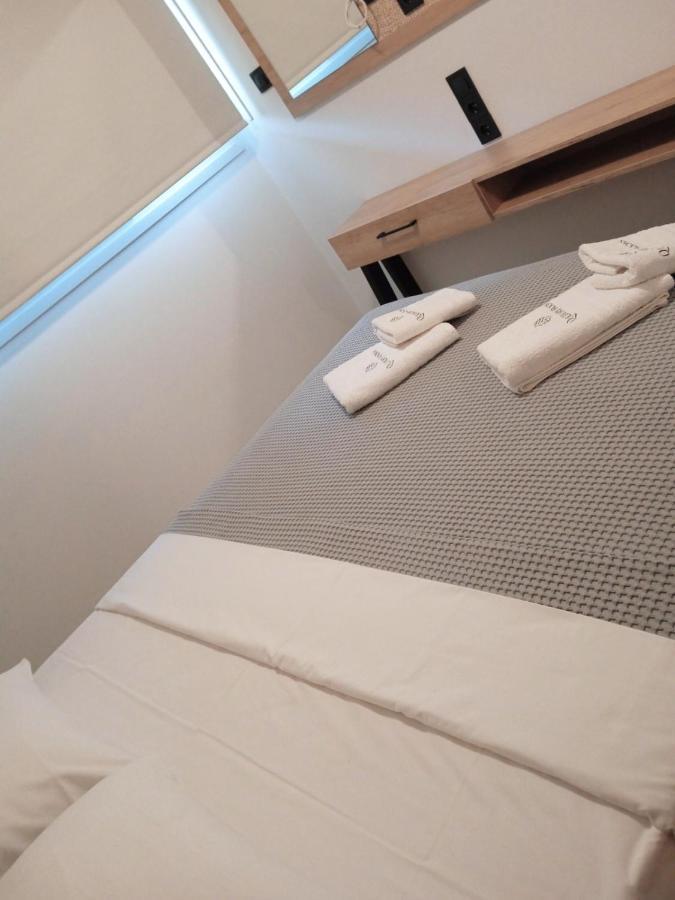 Q Luxury Rooms Paleros Exterior photo